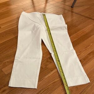 WHBM White pull on crop Pants